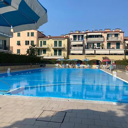 Il Nido Di Marta Apartment Imperia Exterior photo